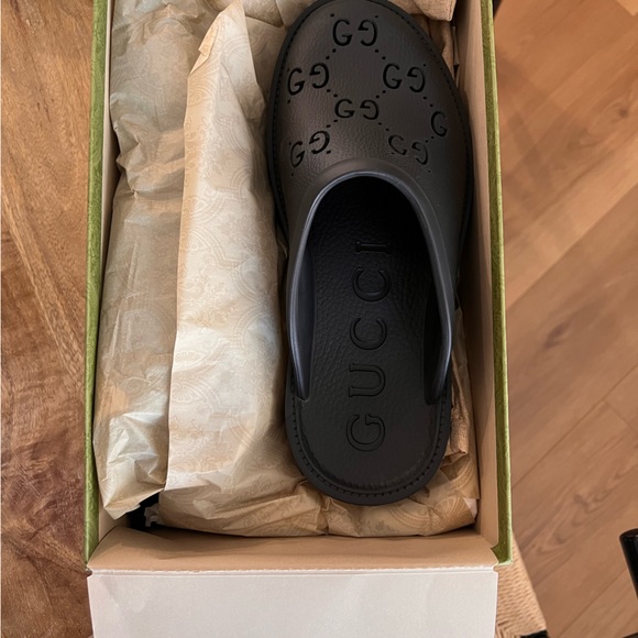 Black Gucci Sandals